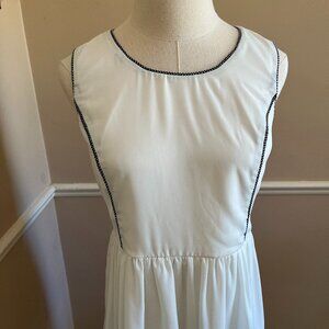 YA Los Angeles NWT White Sleeveless Summer Dress  with Black Trim   Size L